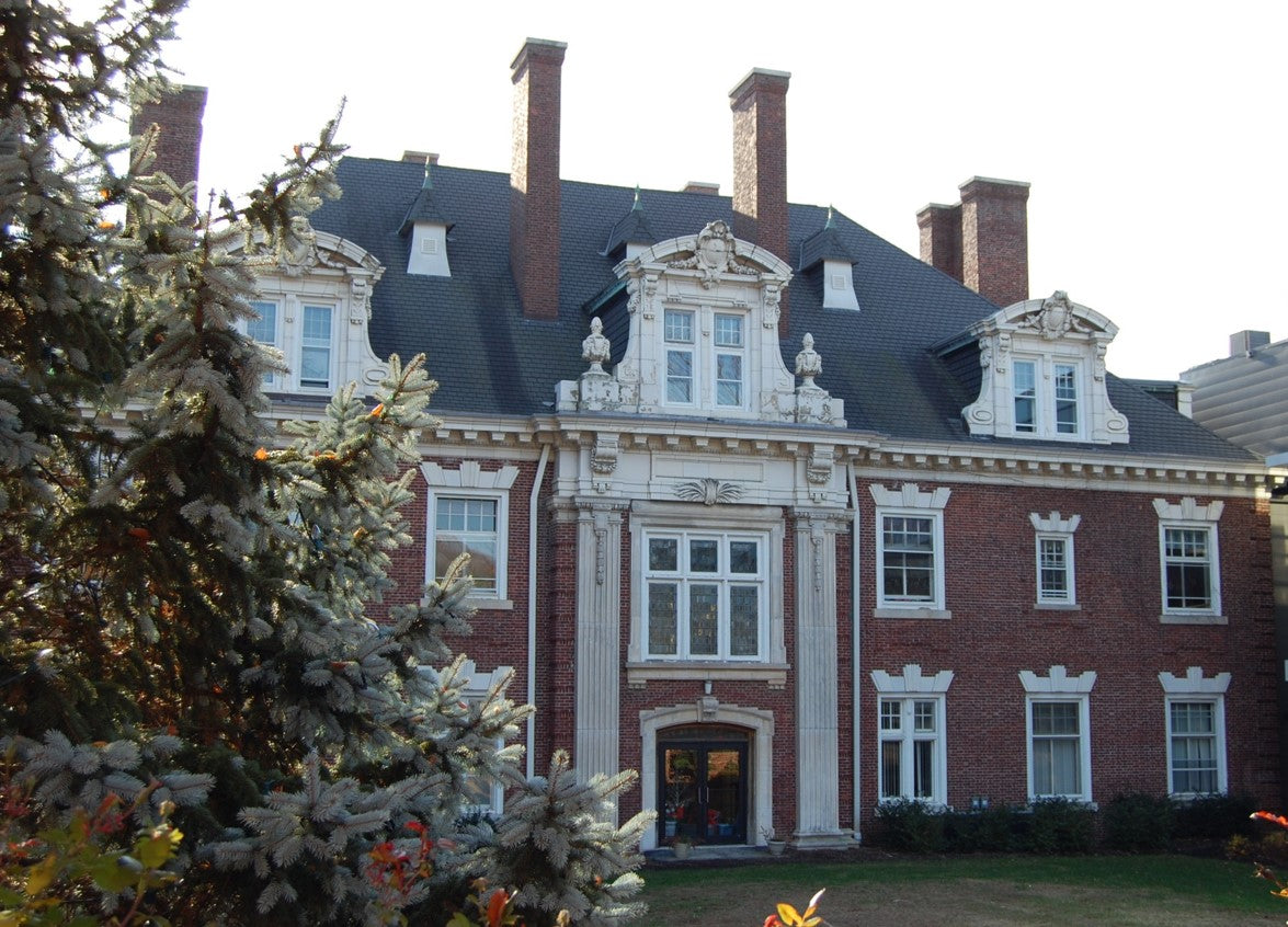 Bryn Mawr Estate