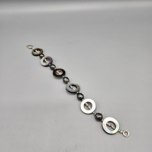 Vintage Abalone Black / White Bracelet with Sterling Clasp