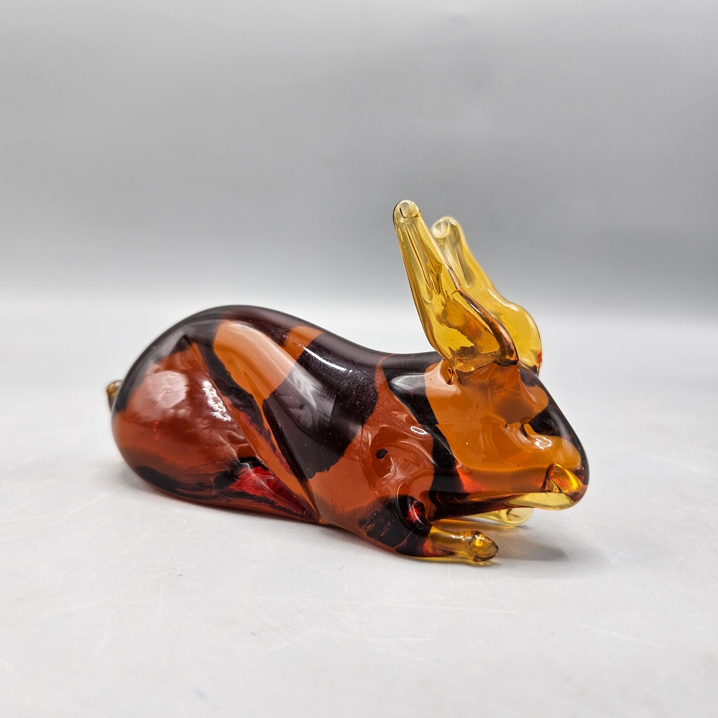 Vintage Pilgrim Art Glass Amber Bunny