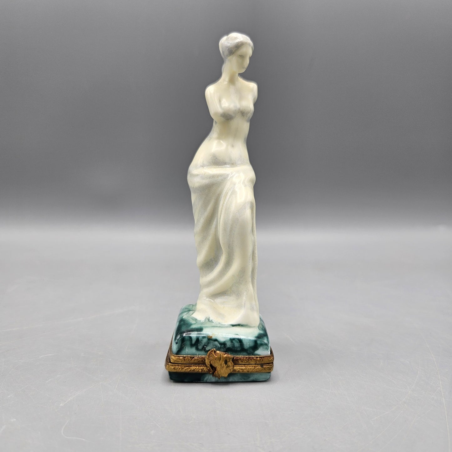 Vintage Limoges Venus of Milo Trinket Box