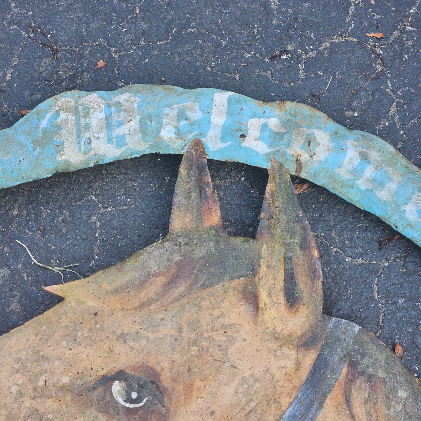 Vintage Tin Metal 'Welcome' Horse Sign