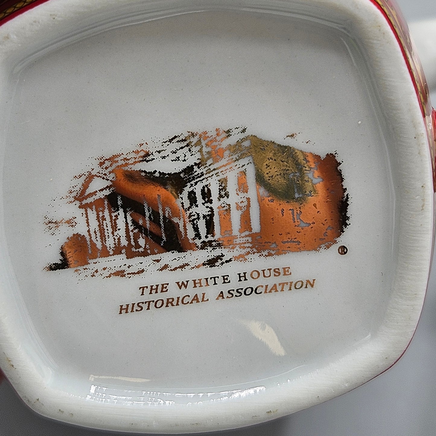 Pair of White House Historical Association Red Gold and White Mugs