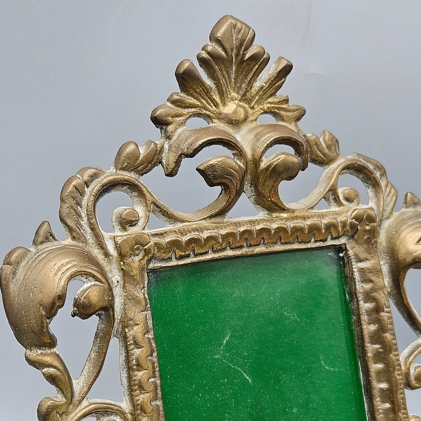 Vintage Ornate Brass Table Top Picture Frame