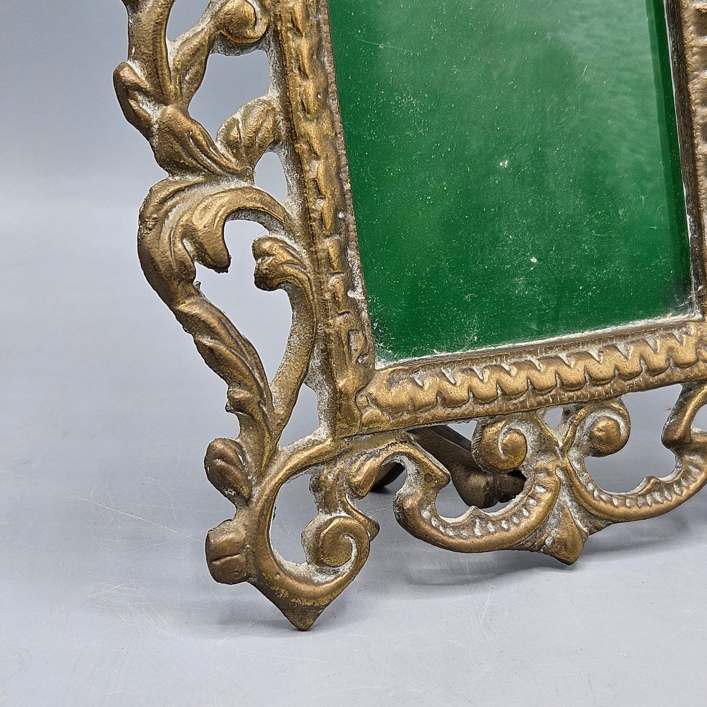 Vintage Ornate Brass Table Top Picture Frame