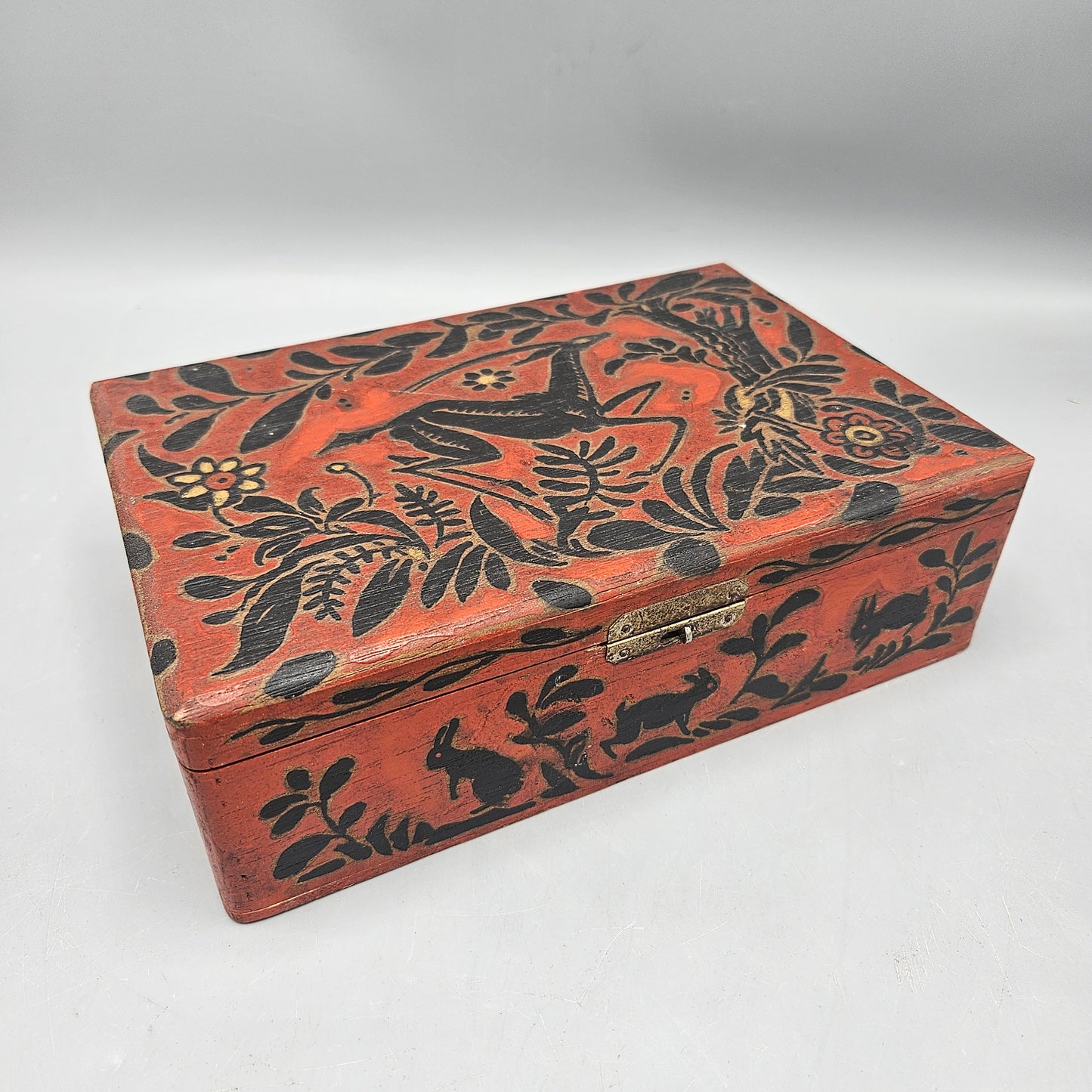 Beautiful Vintage Handpainted Cigar Box from Downtown Association New York City