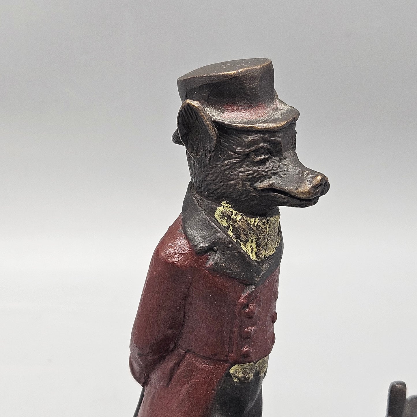 Global Views Cast Iron Huntsman Fox Figure