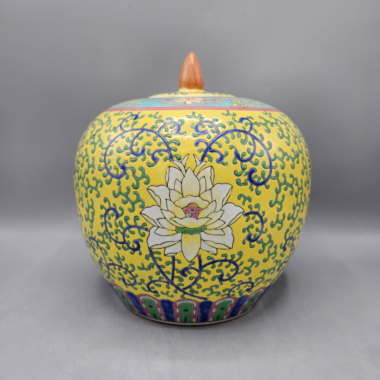 Chinese Porcelain Yellow Ginger Jar