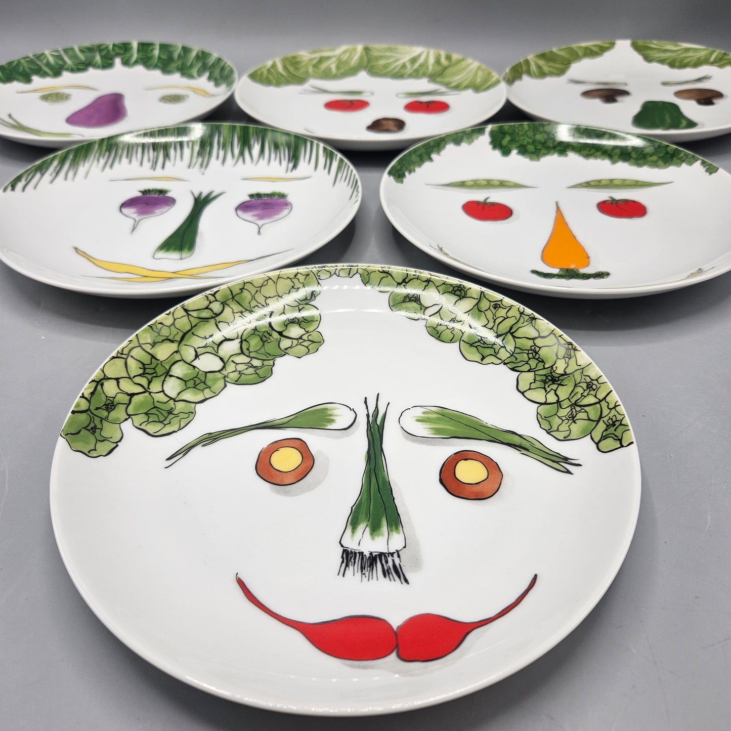 Villa Vanilla Palm Beach Vegetable Face Porcelain Plates - Set of Six