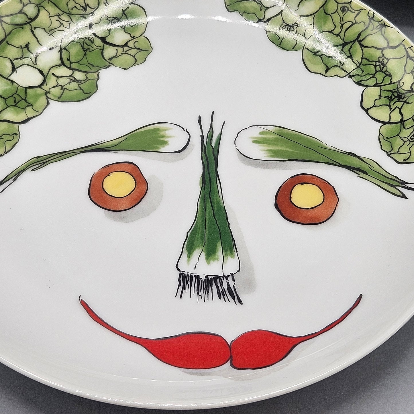 Villa Vanilla Palm Beach Vegetable Face Porcelain Plates - Set of Six