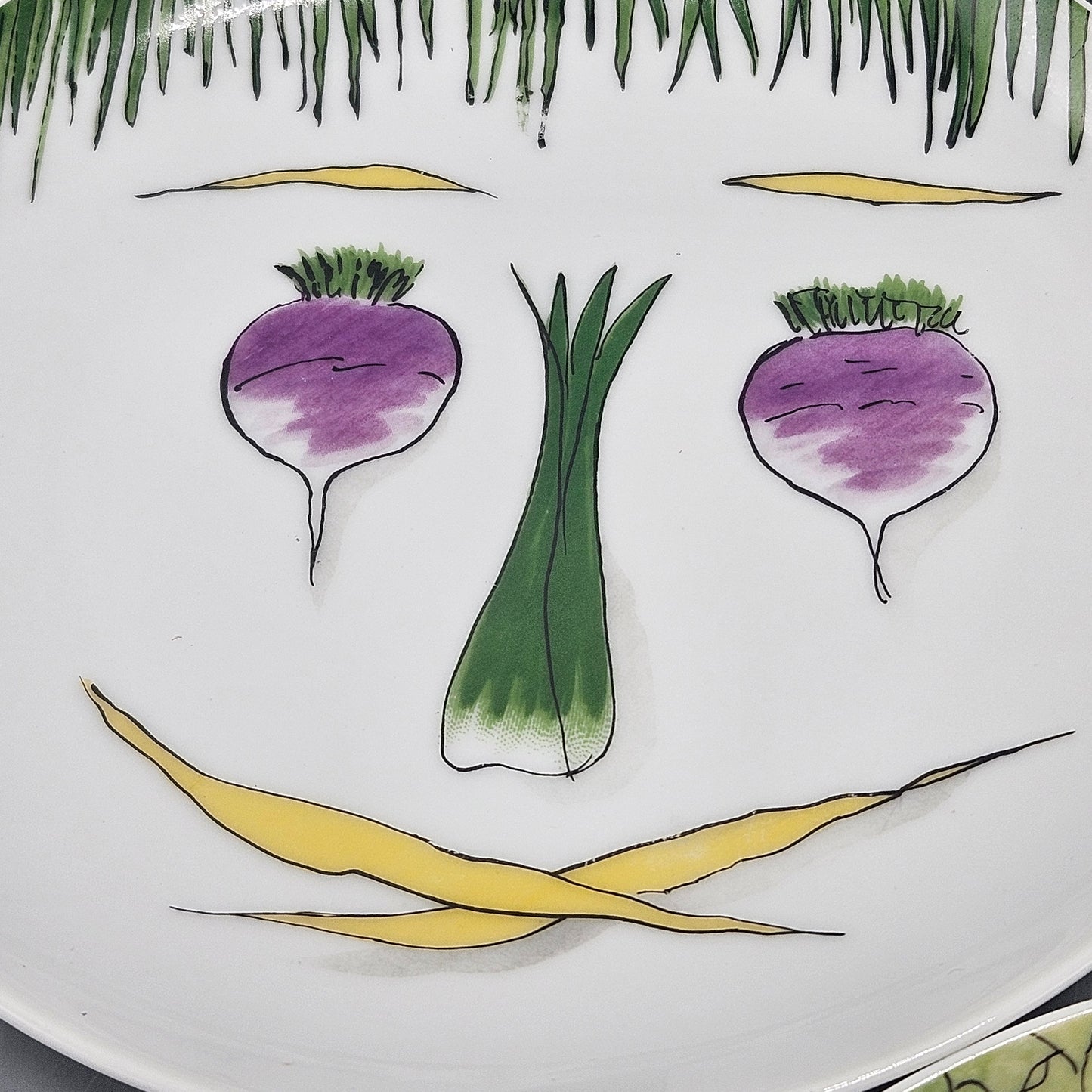 Villa Vanilla Palm Beach Vegetable Face Porcelain Plates - Set of Six