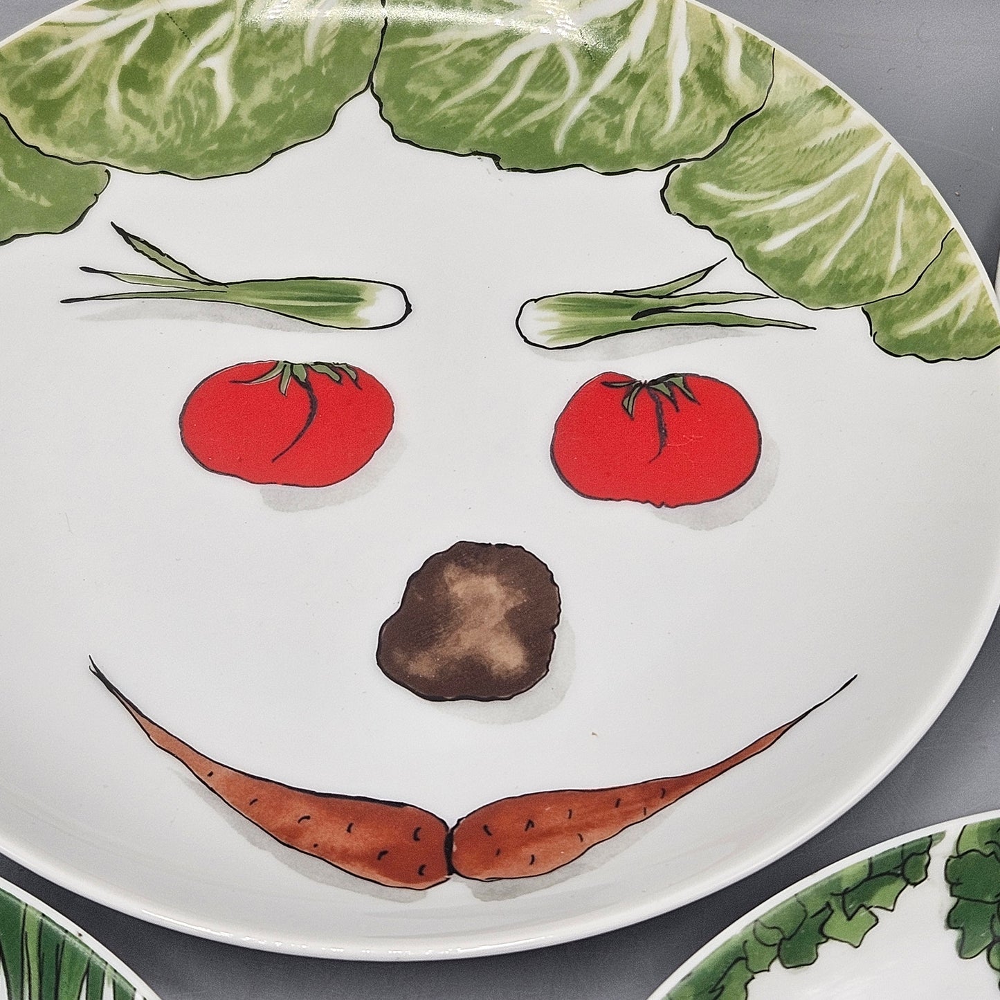 Villa Vanilla Palm Beach Vegetable Face Porcelain Plates - Set of Six