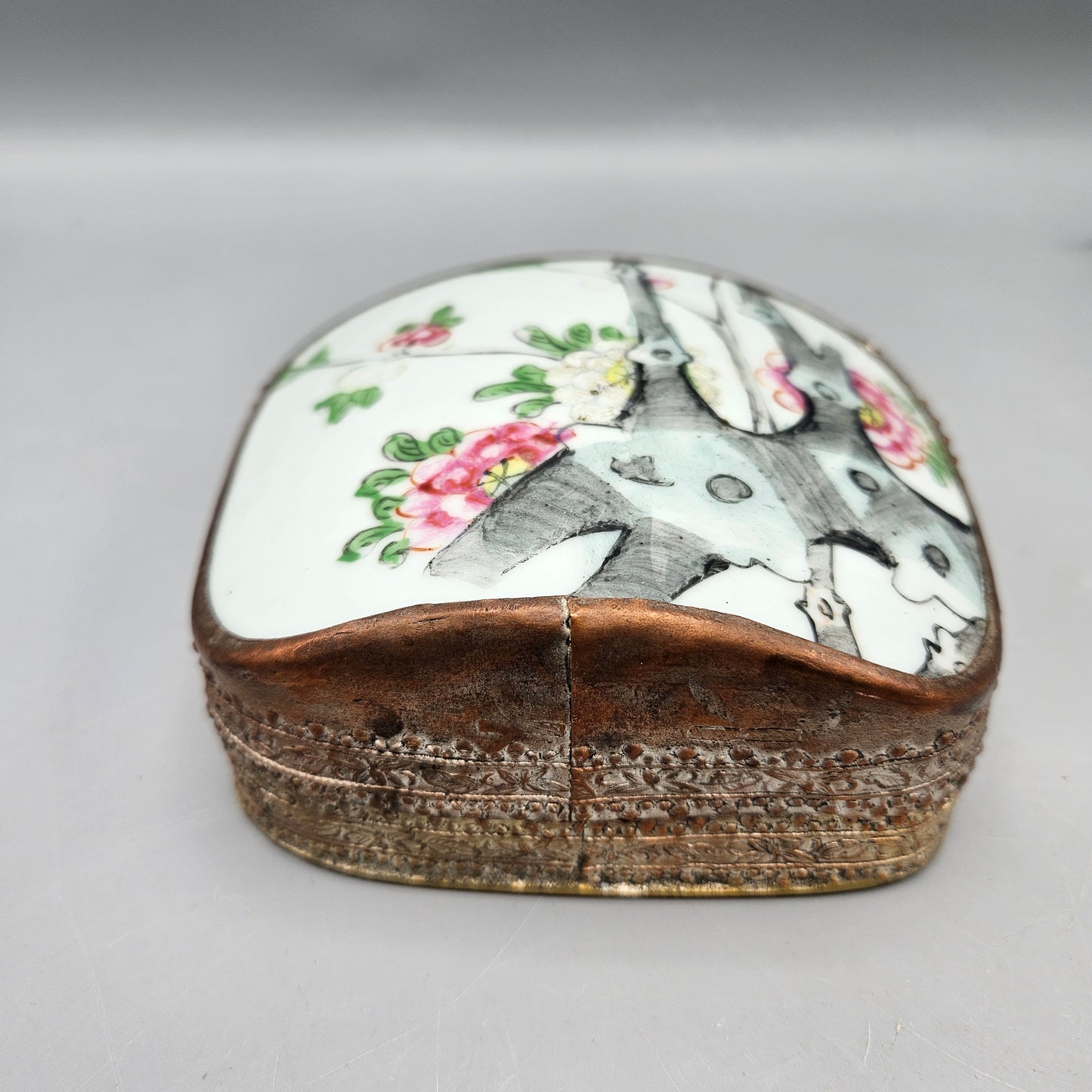 Chinese Porcelain Fragment/Shard Mounted Box