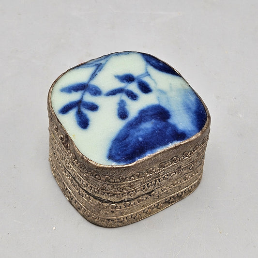 Chinese Blue and White Porcelain Fragment/Shard Mounted Box