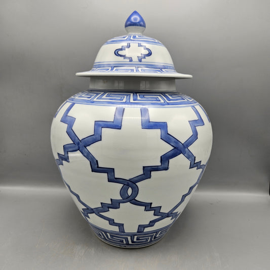 Chinese Porcelain Blue & White Temple Jar