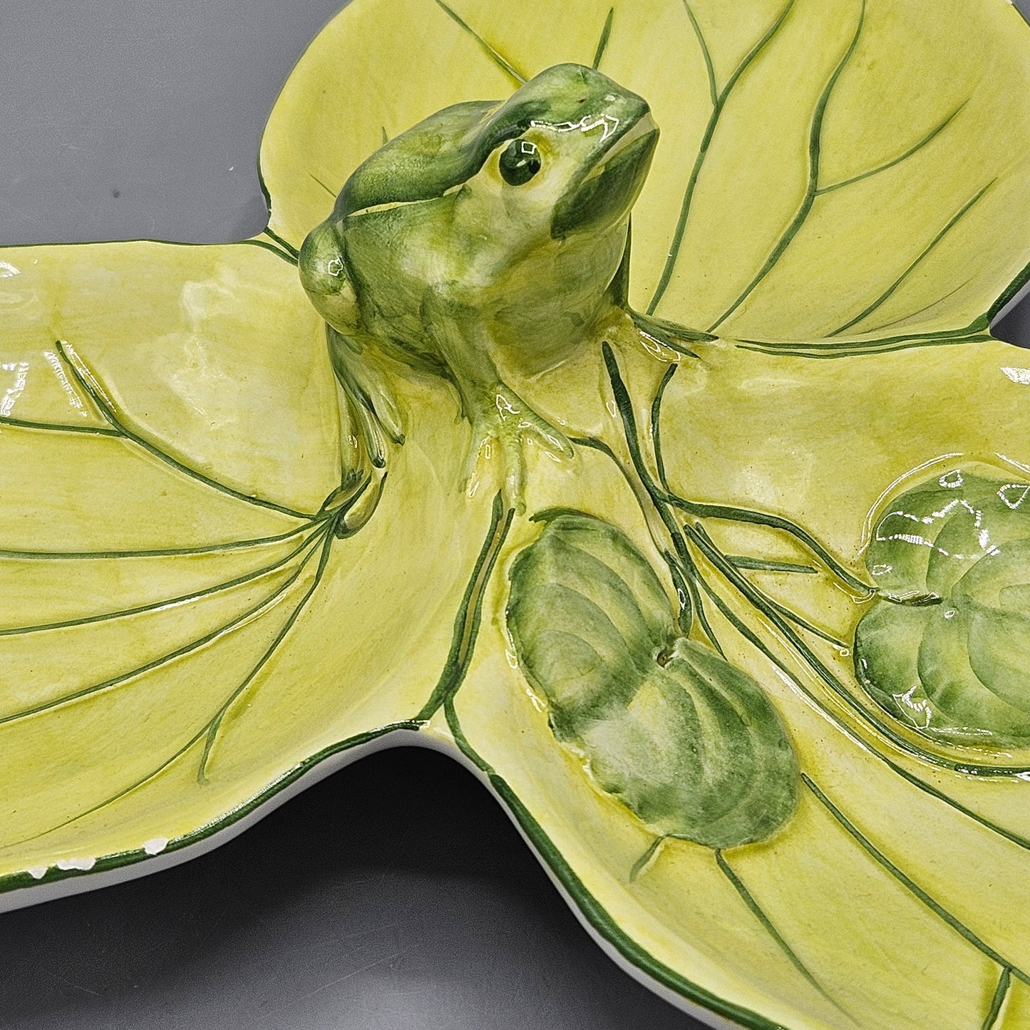 Vietri Ceramic Three-Part Serving Dish with Frog