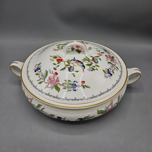 Aynsley Bone China Pembroke Covered Vegetable Bowl