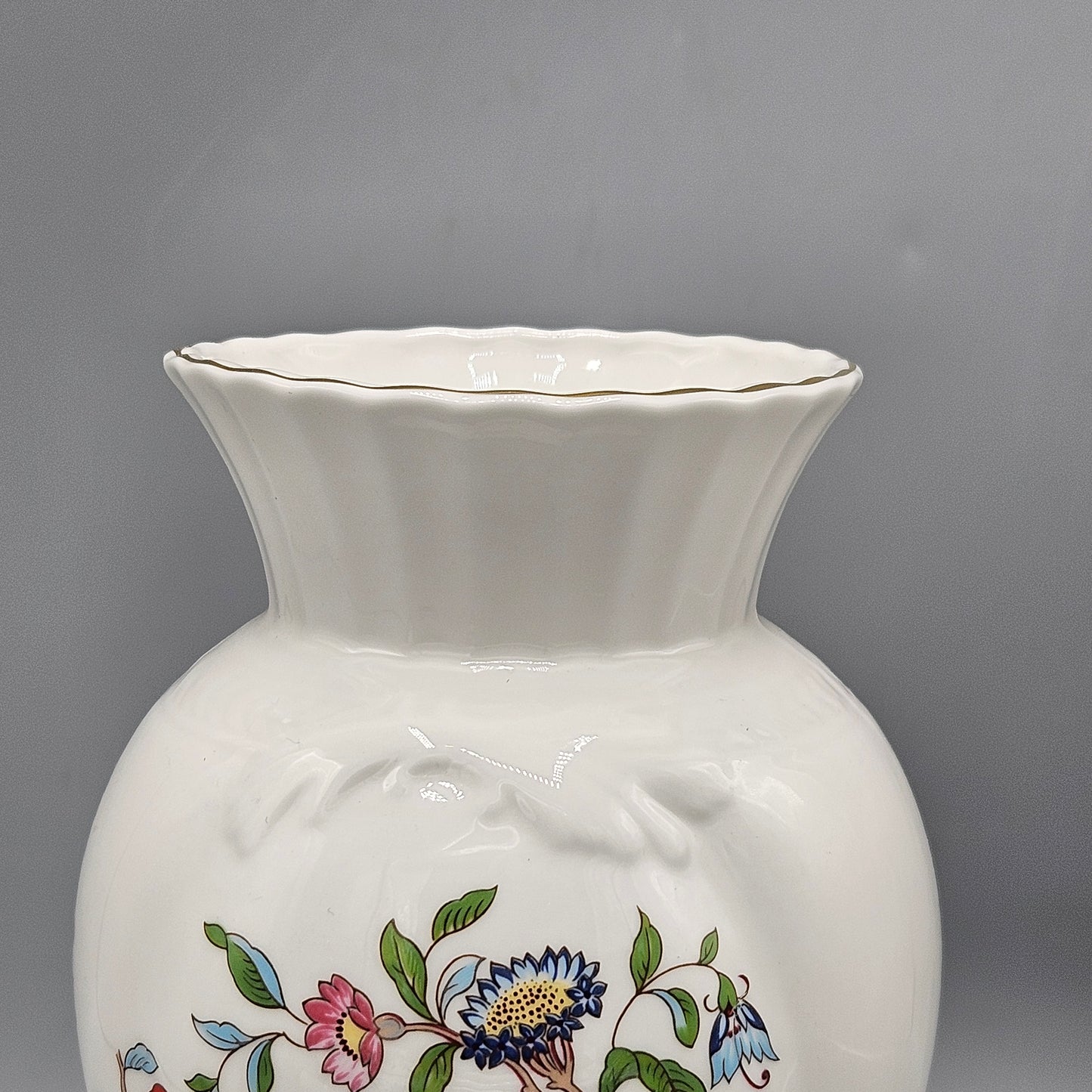 Aynsley Bone China Pembroke Vase