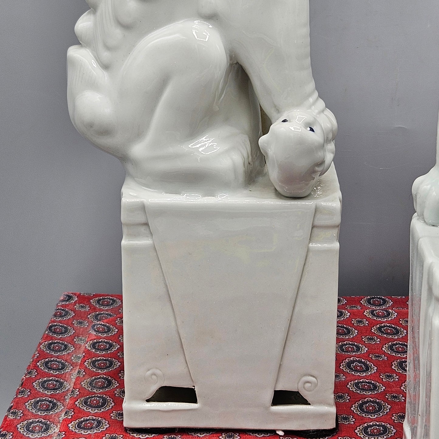 Pair Blanc de Chine White Chinese Porcelain Guardian Lion "Foo Dogs" with Fitted Case