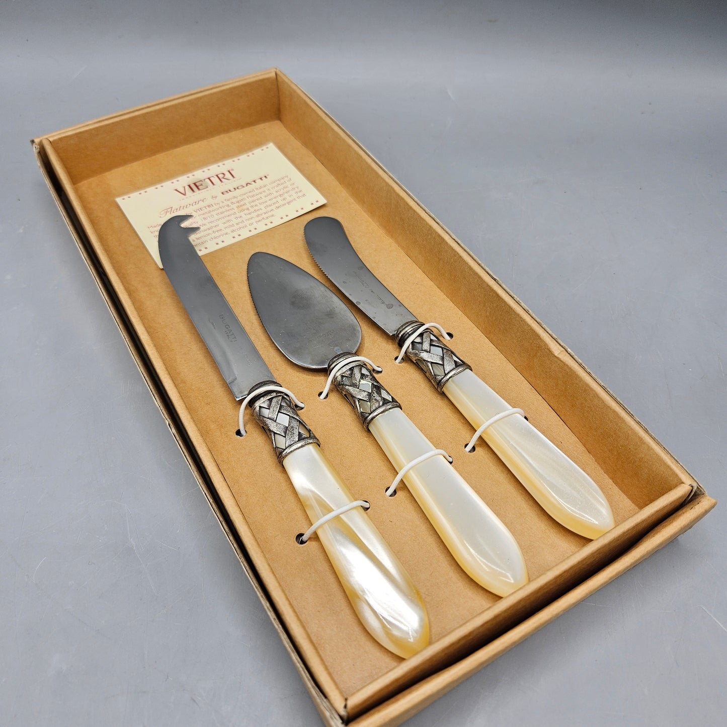 Bugatti for Vietri Italian Mother of Pearl Handled Cheese Knife Set