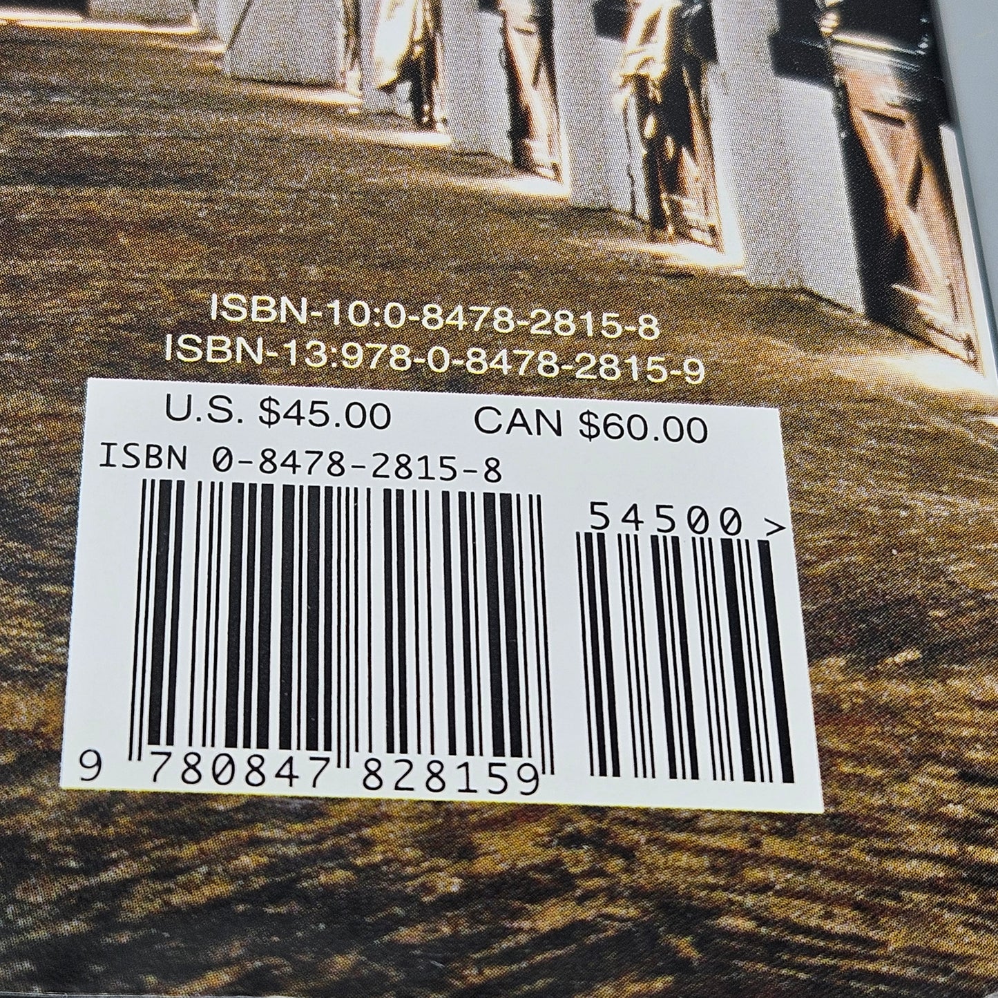 Book - Olga Farges "Stables: Majestic Spaces for Horses"