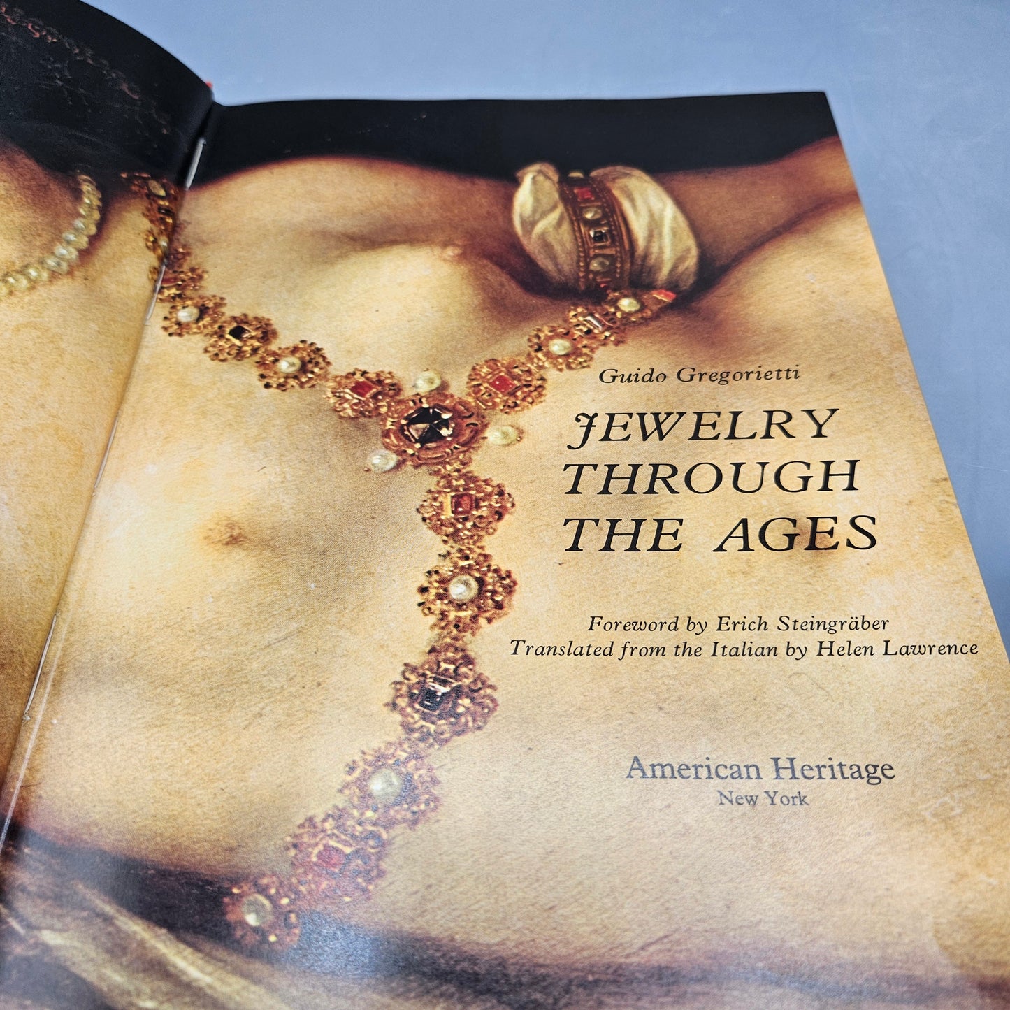 Book - Guido Gregorietti "Jewelry Through the Ages"