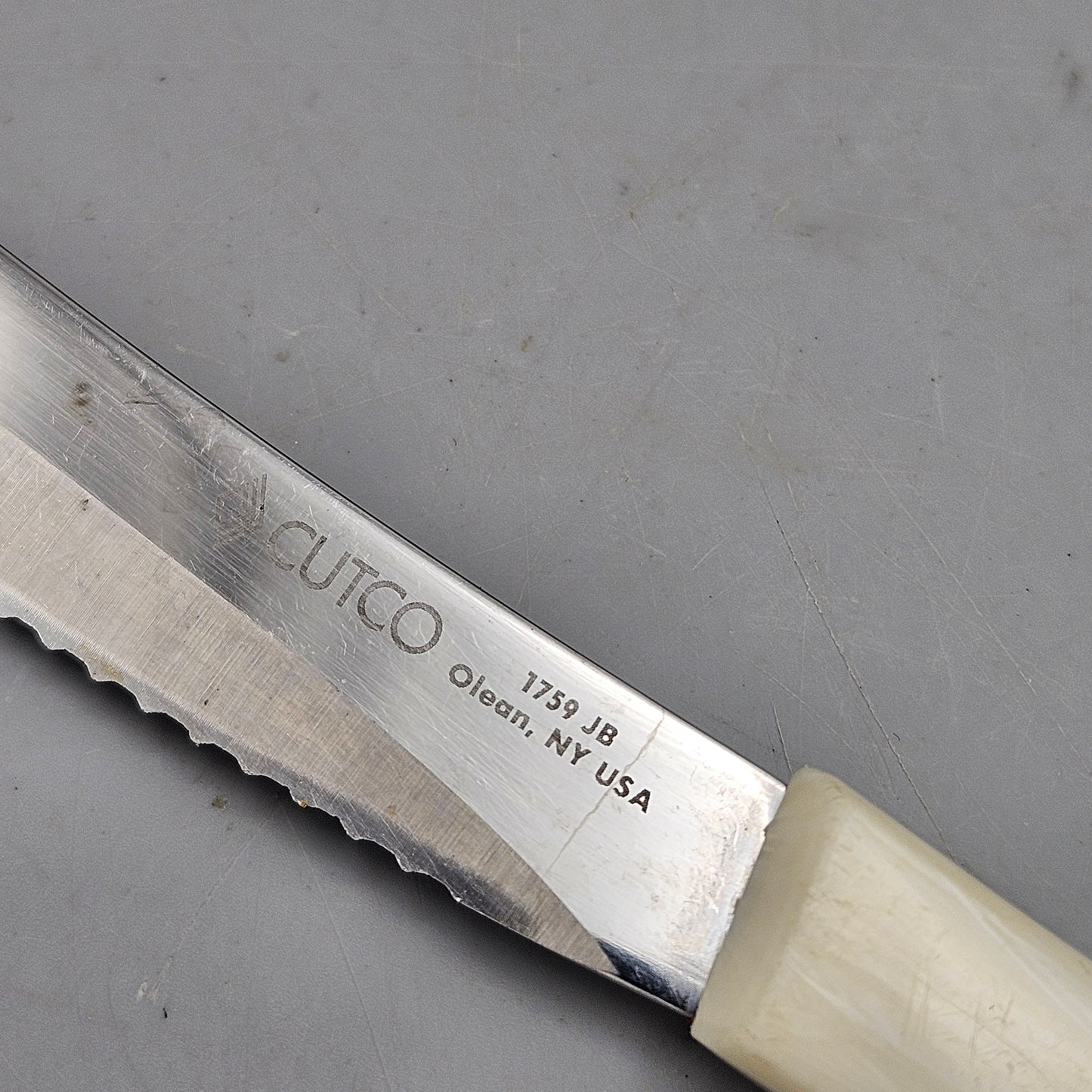 Cutco #1759 Table Knife Ivory Handle