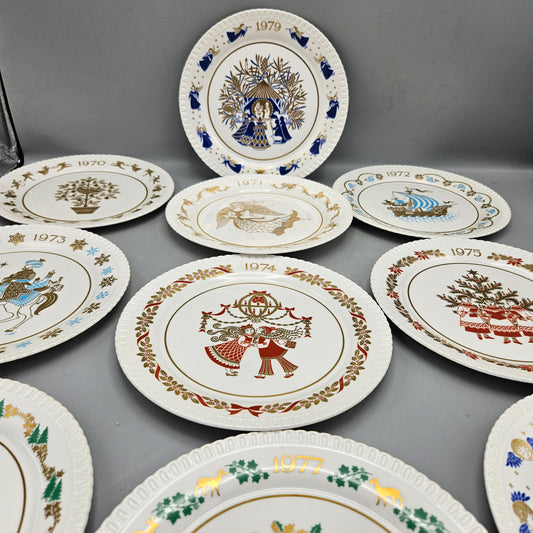 Ten 1970s Spode China Annual Christmas Plates