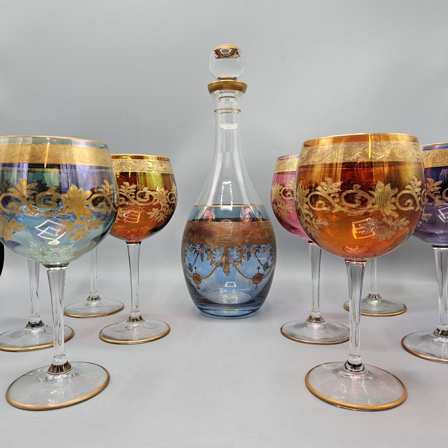 Set of Preziosi Italy Gold Encrusted Elegant Glass Decanter with 8 Glasses