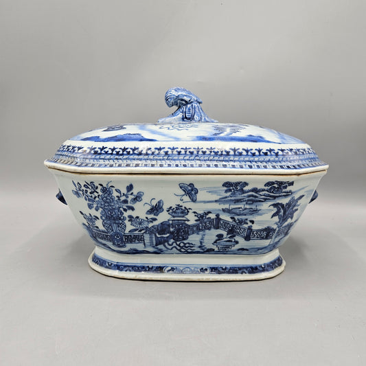 Canton Export Style Blue and White Chinese Porcelain Tureen