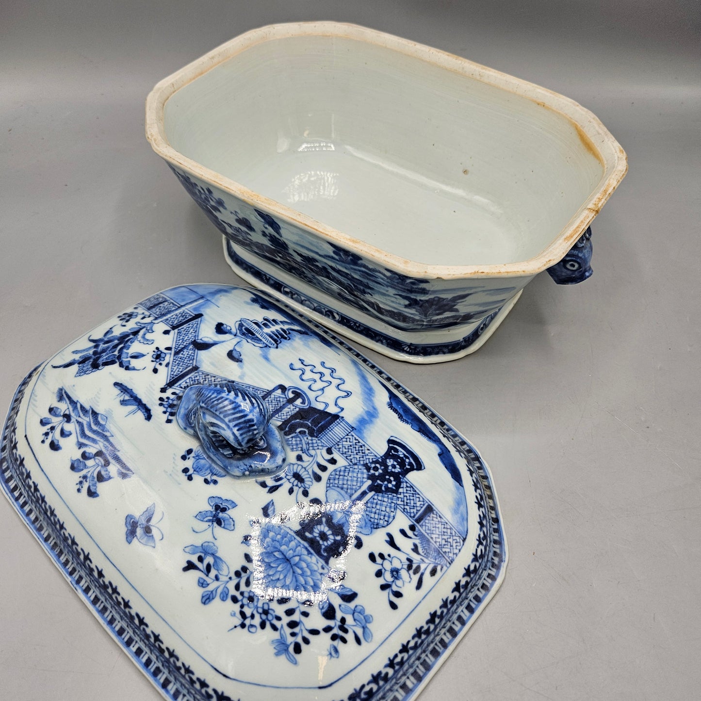 Canton Export Style Blue and White Chinese Porcelain Tureen