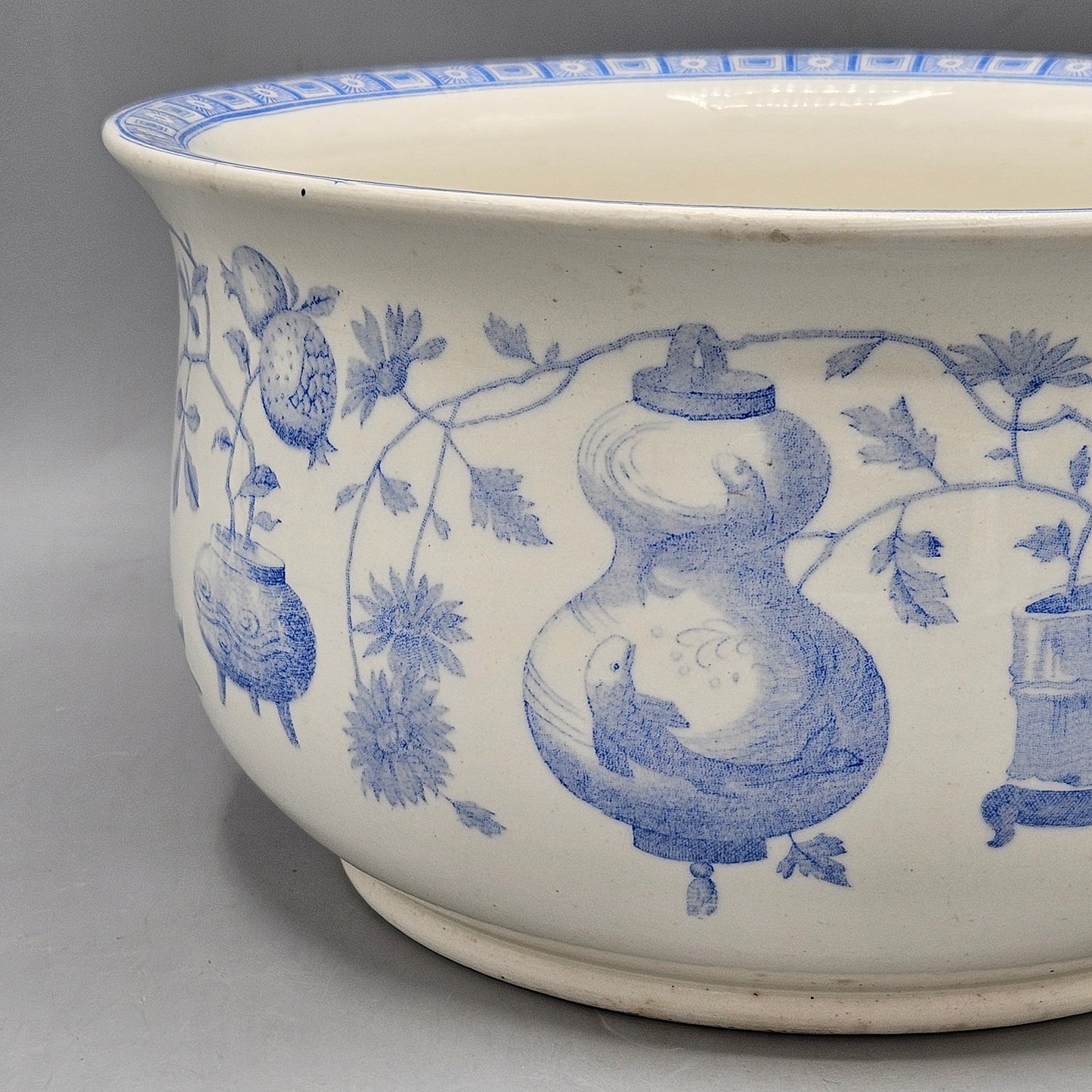 Mintons Blue Transferware "Mikado" Chamber Pot