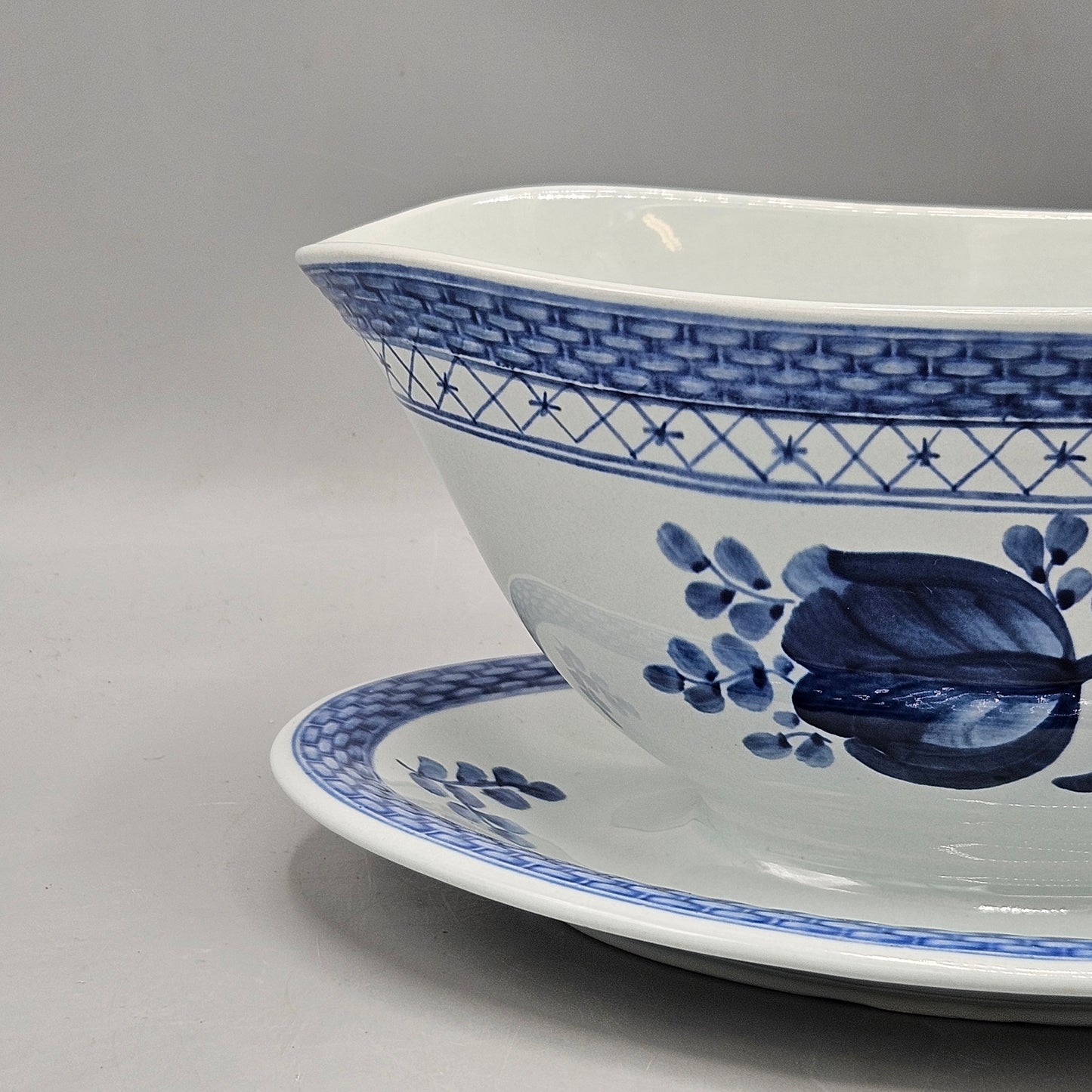 Royal Copenhagen Alumina Faience Tranquebar Blue Gravy Boat