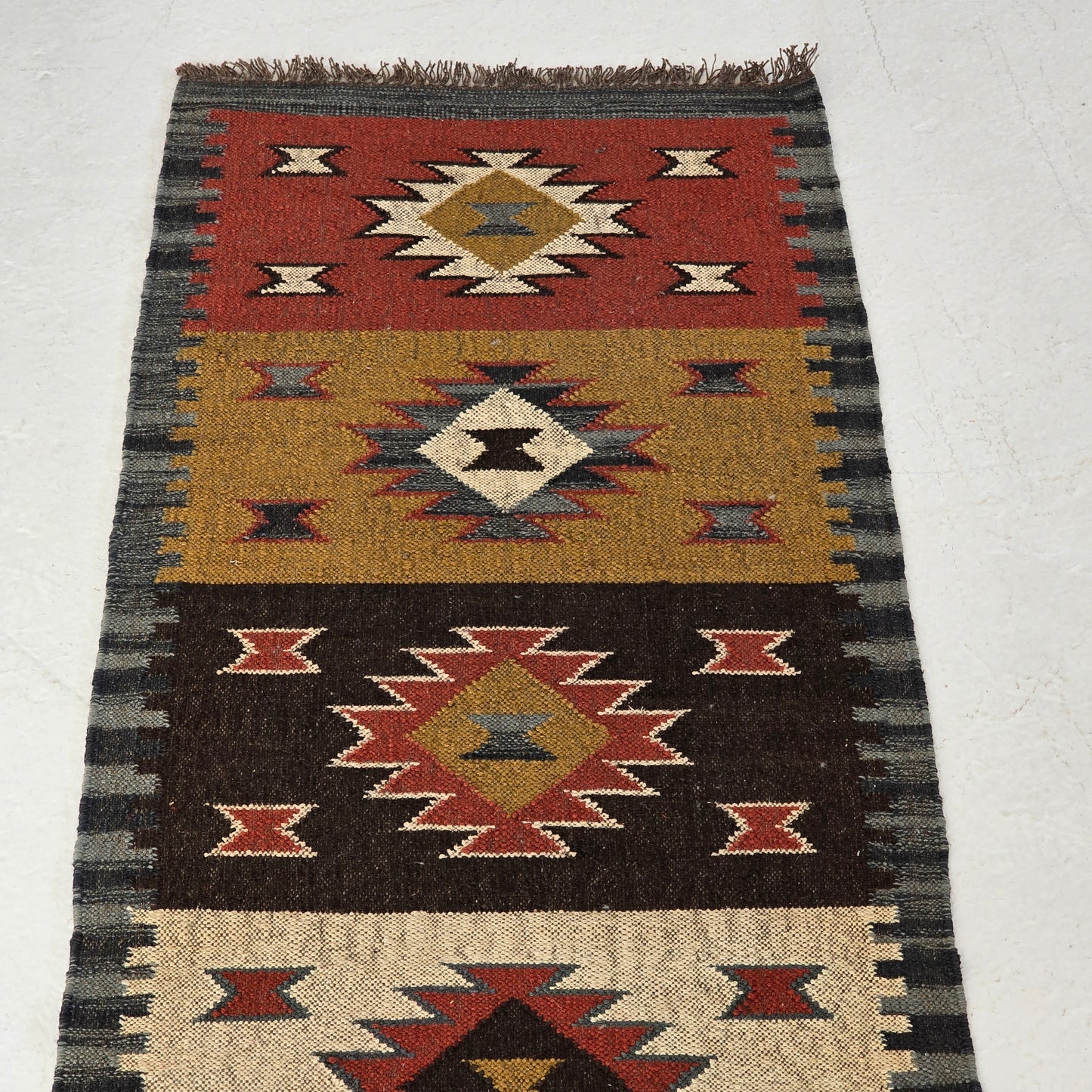 100% Wool Hand Knotted Flat Weave Kilim Rug / Runner ~ 2' 7" x 8' 5"