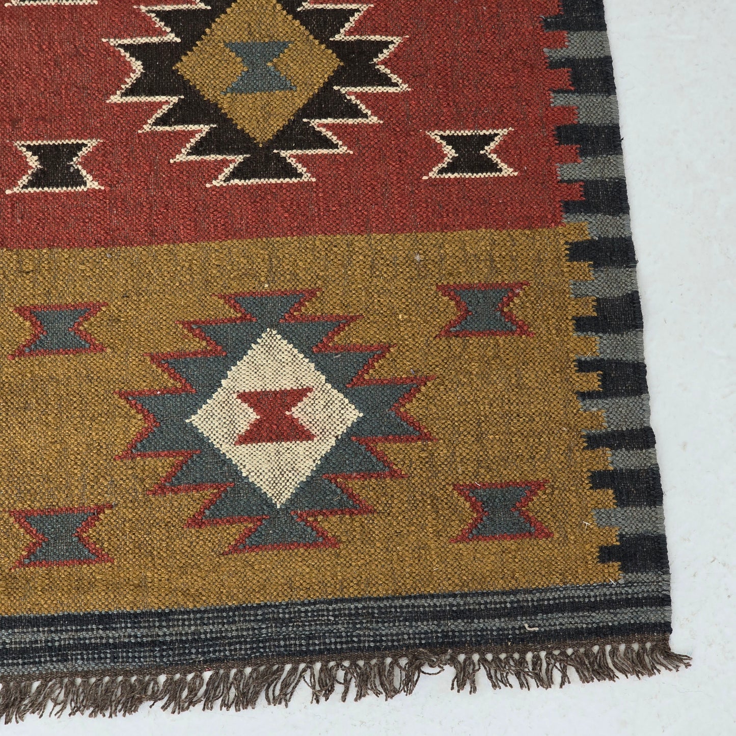 100% Wool Hand Knotted Flat Weave Kilim Rug / Runner ~ 2' 7" x 8' 5"