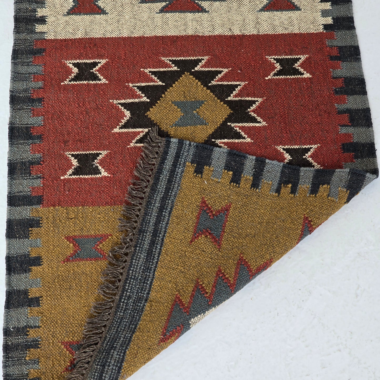 100% Wool Hand Knotted Flat Weave Kilim Rug / Runner ~ 2' 7" x 8' 5"