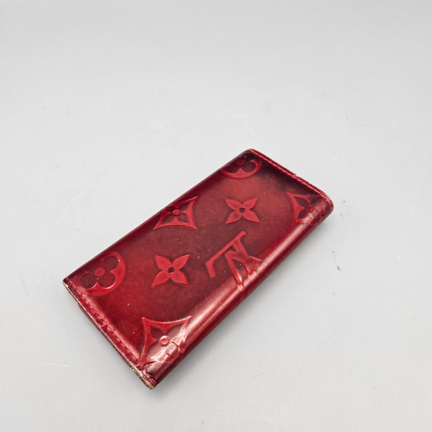 Red Louis Vuitton Vernis 6 Key Holder