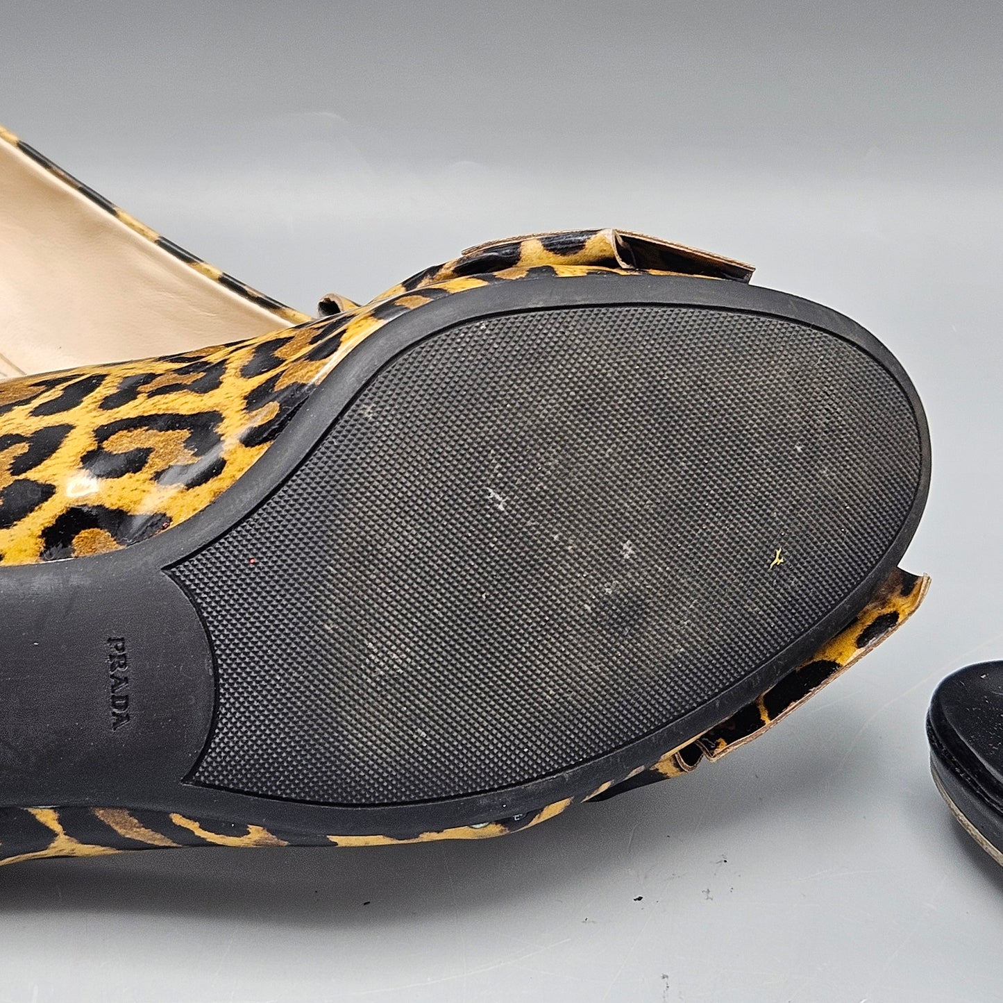 Prada Leopard Print Shoes Size 35 1/2 (US 5)