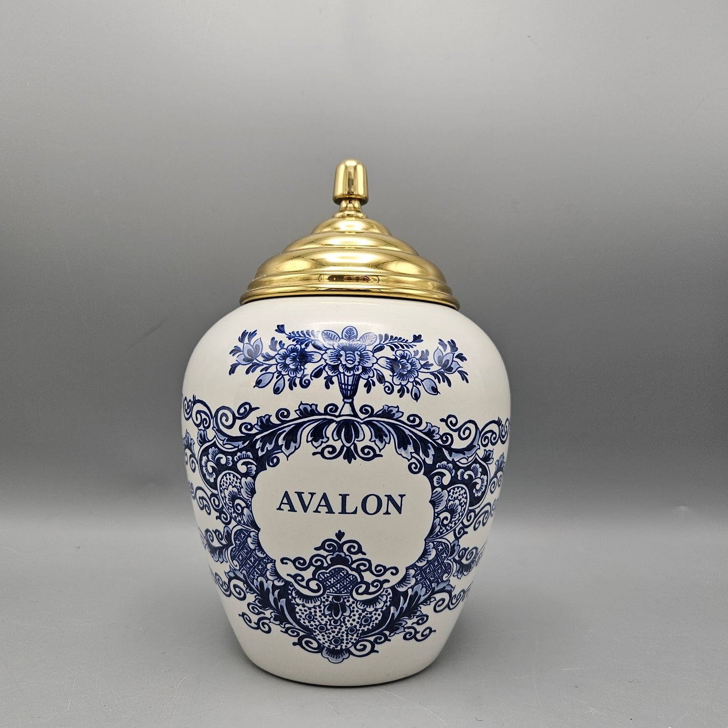 "Avalon" New Jersey Royal Goedewaagen Delft Tobacco Jar with Brass Lid - Made in Holland