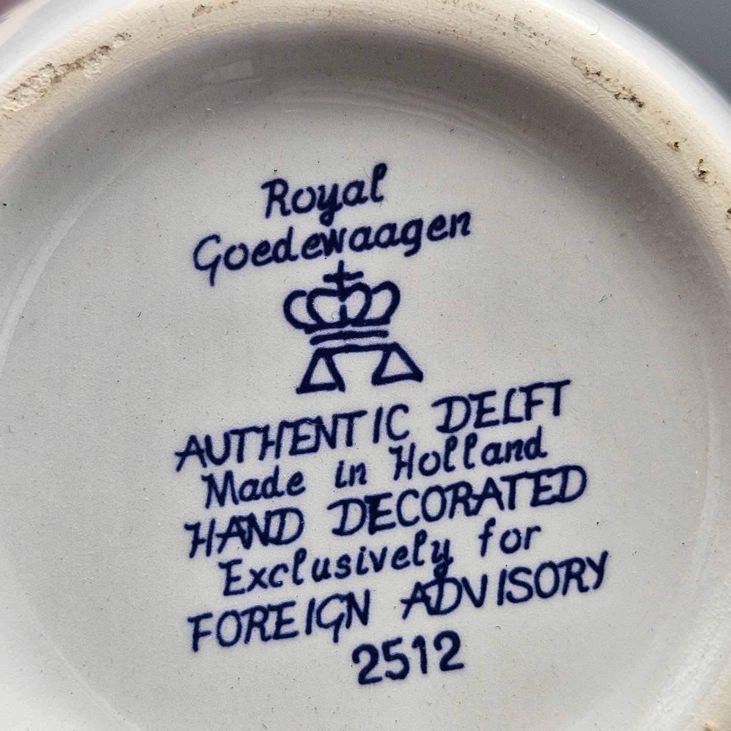 "Avalon" New Jersey Royal Goedewaagen Delft Tobacco Jar with Brass Lid - Made in Holland