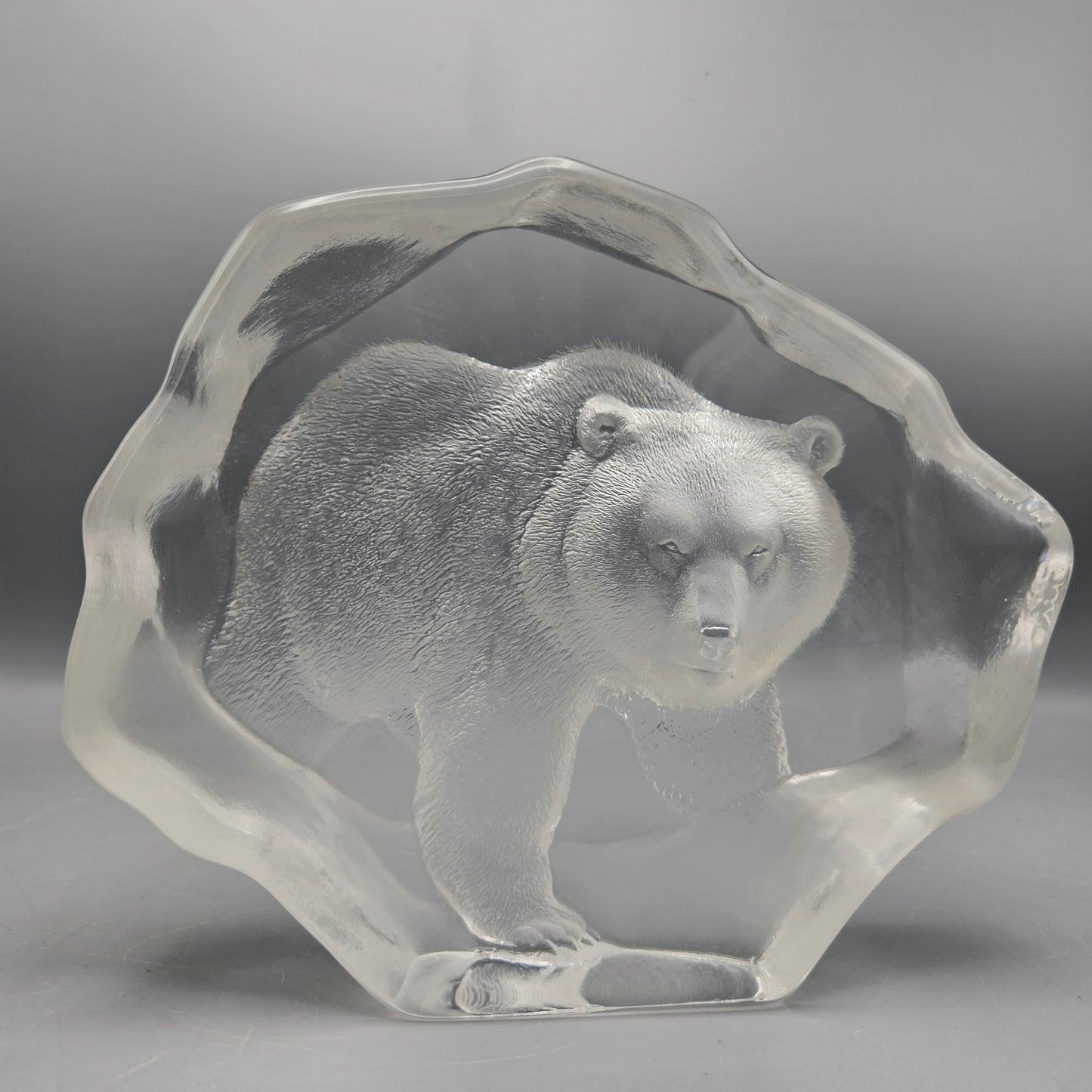 Mats Jonasson Sweden Crystal Bear Paperweight