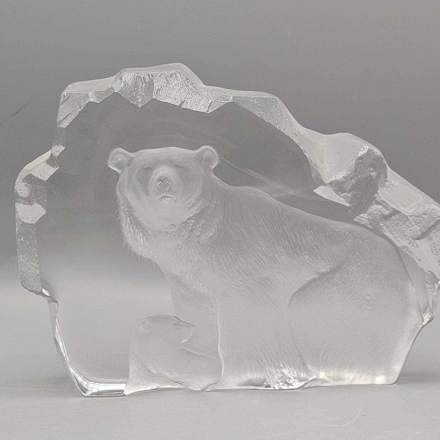 Mats Jonasson Crystal Polar Bear & Cub Relief Sculpture