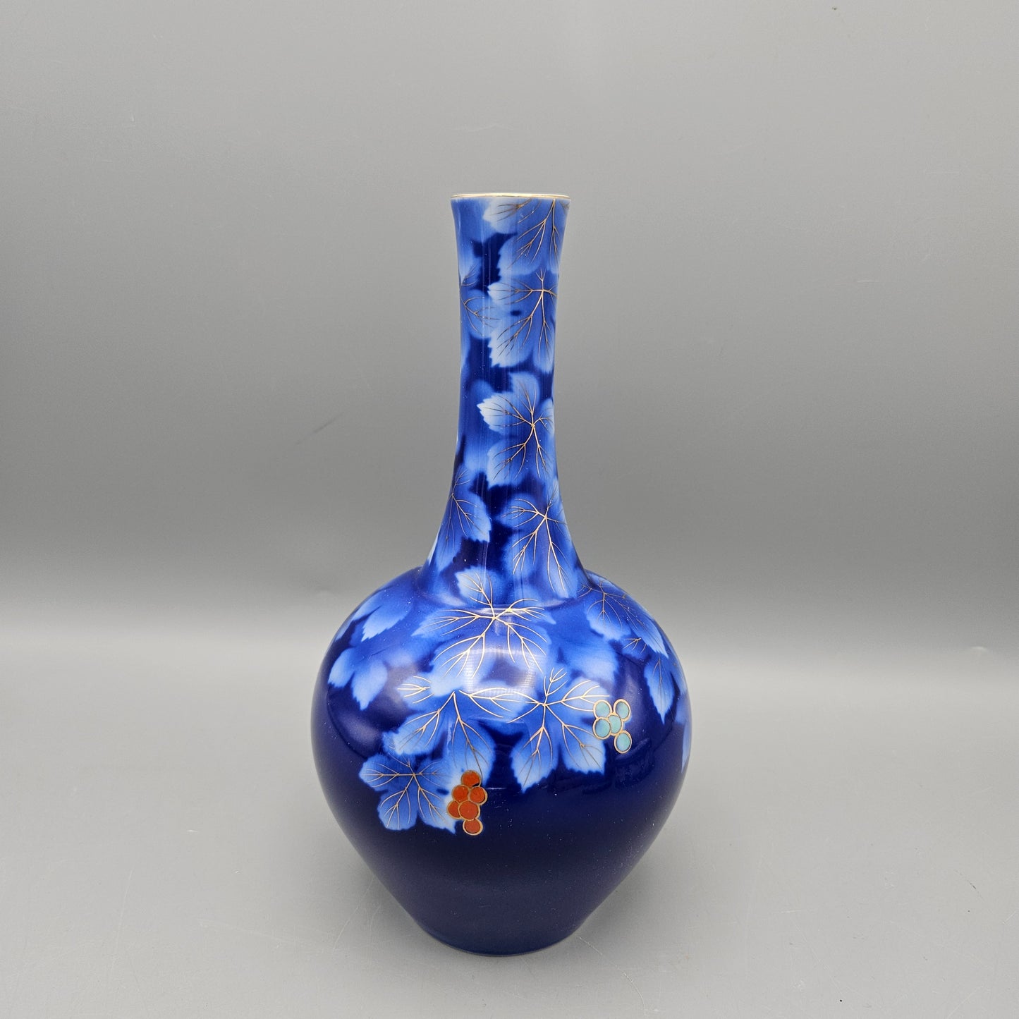 Fukagawa Arita Imari Porcelain Maple Leaf Bottle Vase