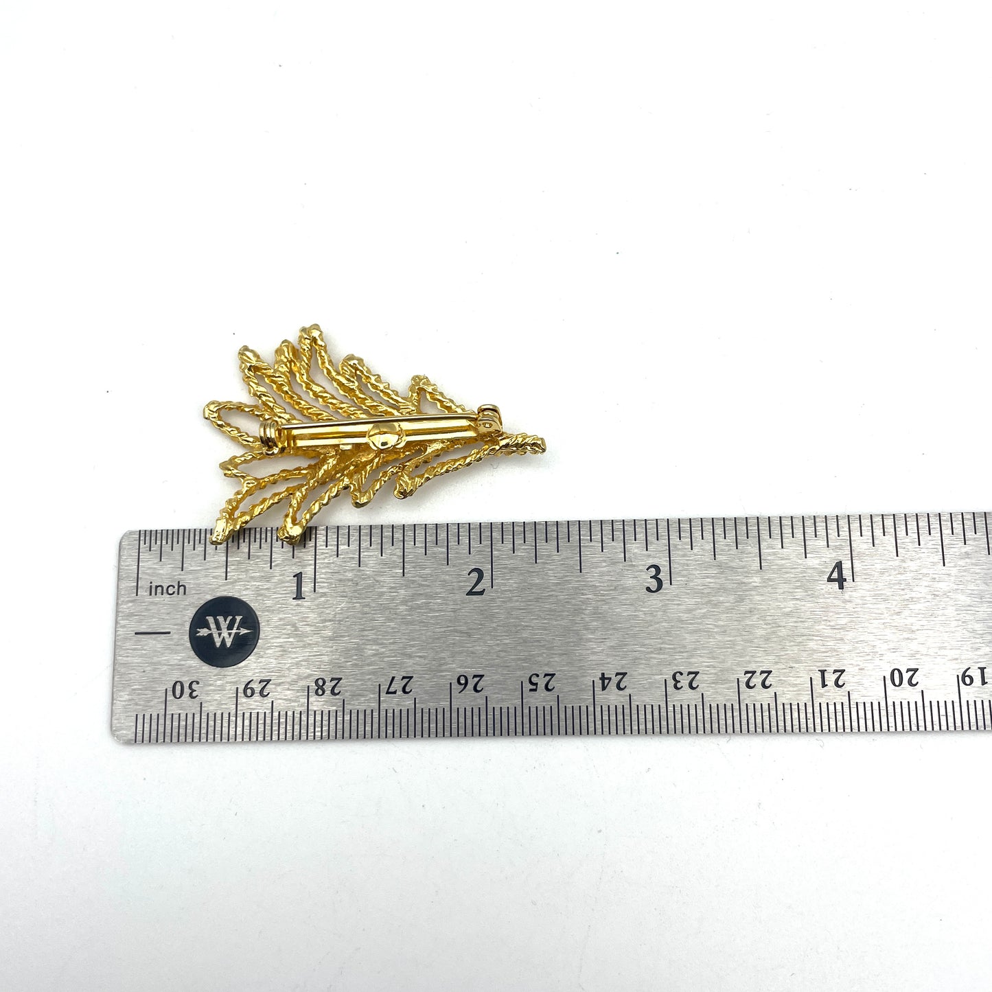 Vintage Shiny Gold Christmas Tree Pin