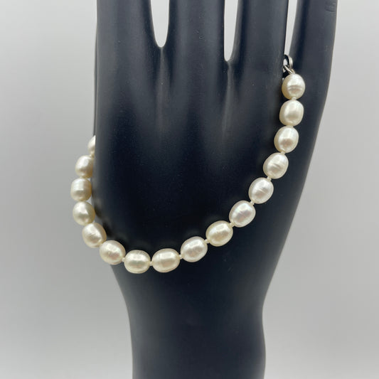 Pearl Bracelet with Sterling Silver Clasp