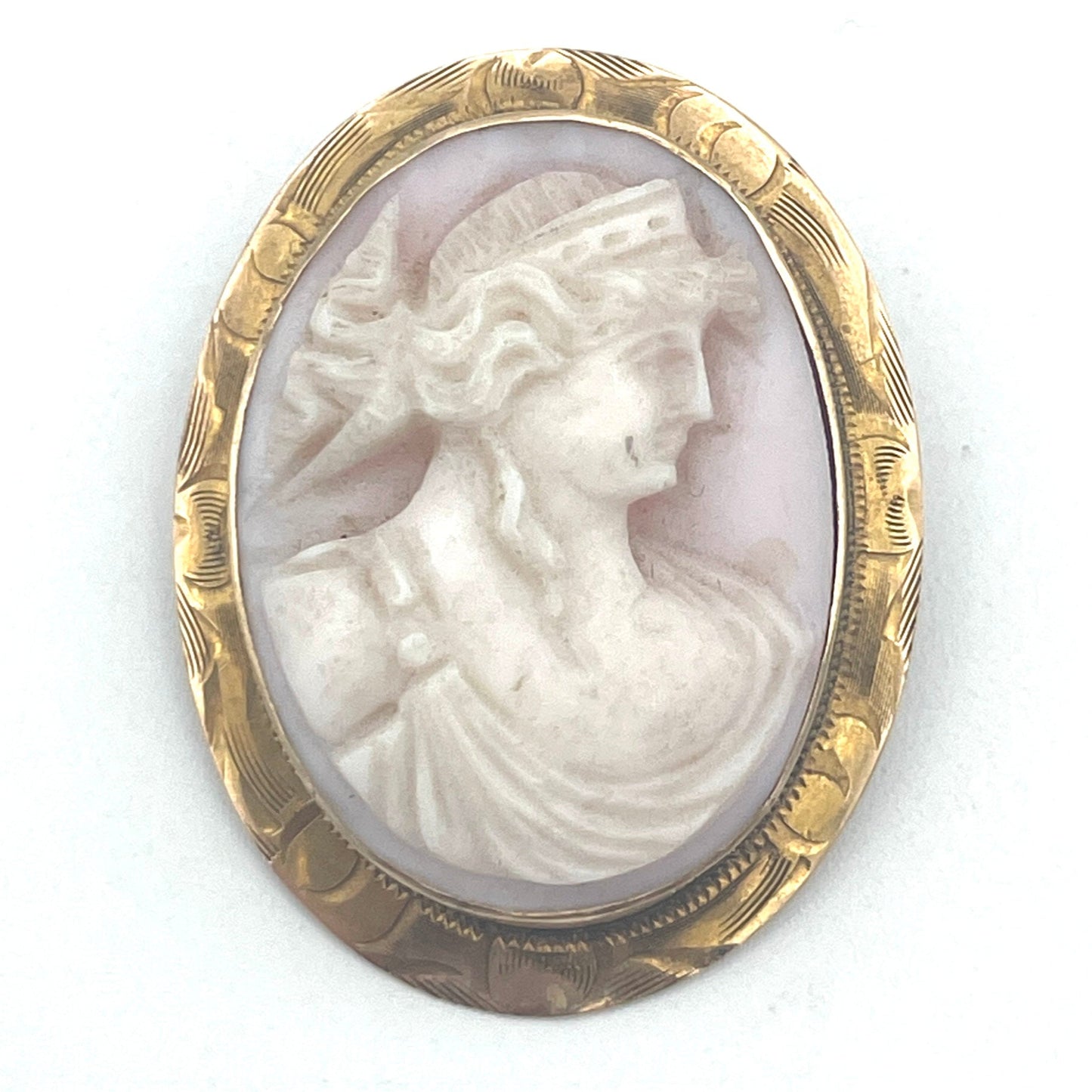 Antique Carved Cameo Pin/Pendant - Dated 1914