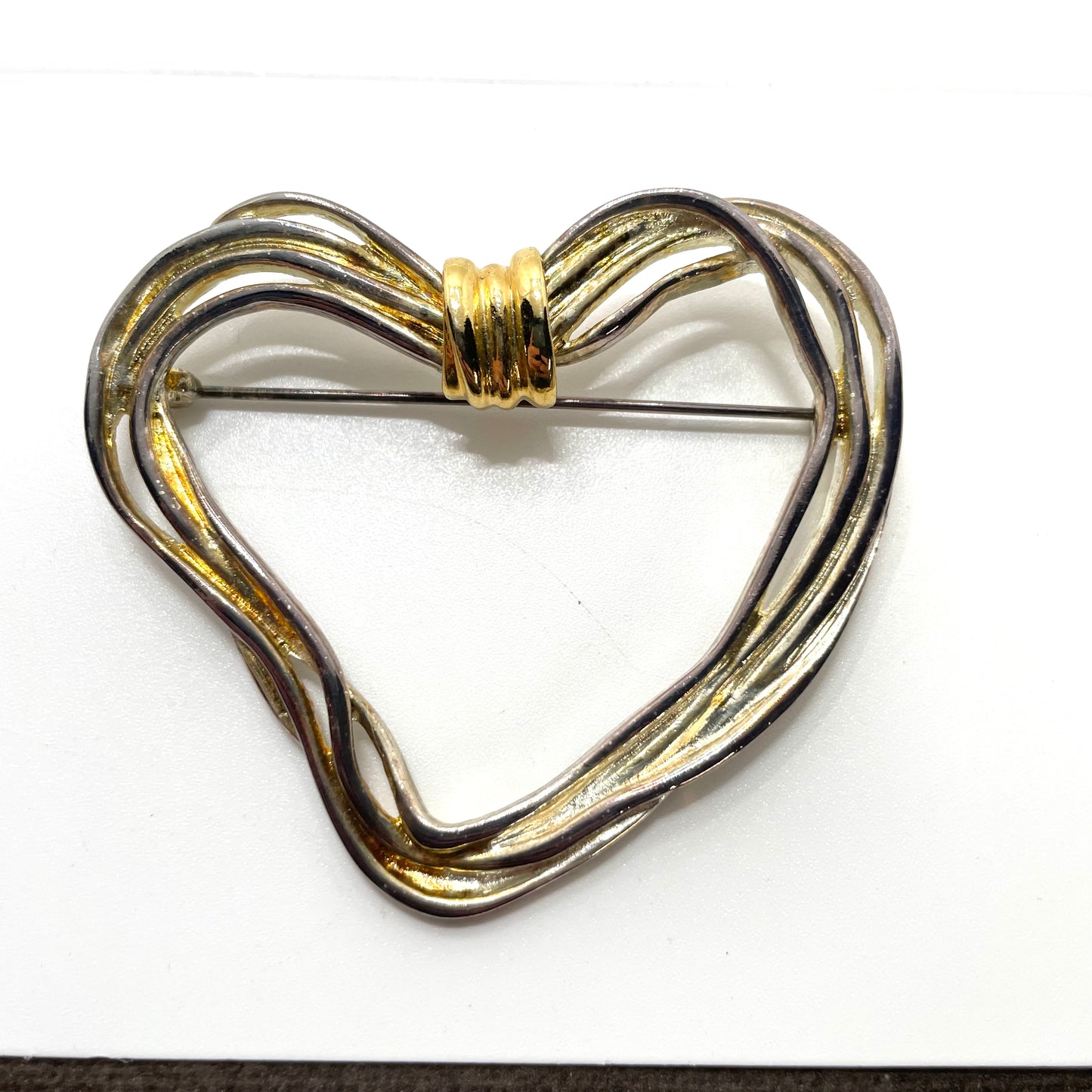 Vintage Modernist Heart Pin