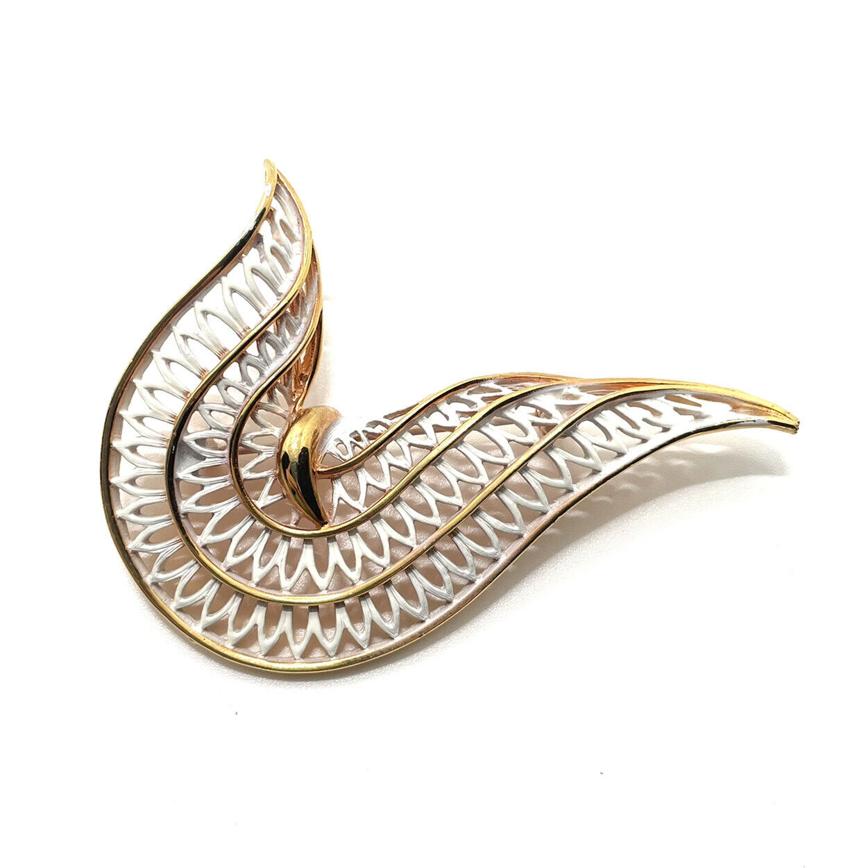 Vintage White & Gold Tone Pin