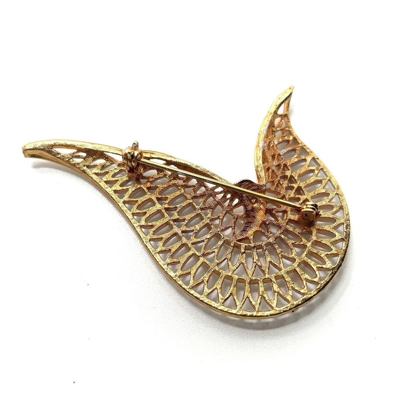 Vintage White & Gold Tone Pin